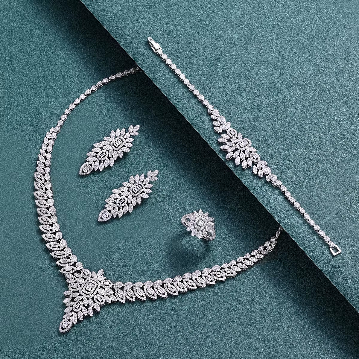 2024 Wedding Jewelry Necklace Sets for Women AAA Cubic Zirconia Bridal Jewellery Set Dubai Saudi Party Engagement Accessory