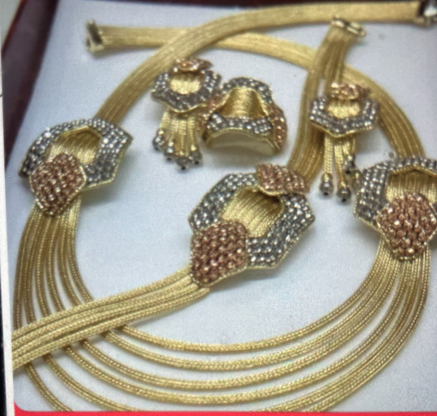 18-24K Gold 4-Piece Jewelry Set